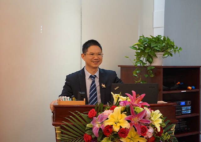 在此次季度會上，我們敬愛的賴董的一番主題為&ldquo;接地氣，干實事，求蛻變&rdquo;的演講鏗鏘有力振奮人心